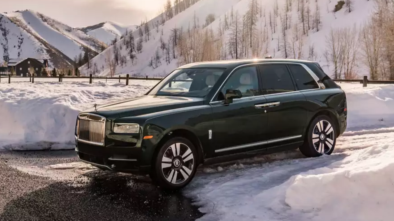 Rolls Royce Cullinan.png