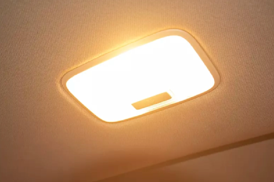 Hyundai i20 Rear Row Roof Mounted Cabin Lamps